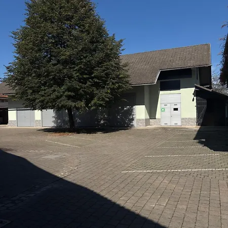 ベッド＆ブレックファースト プルスネット ベッド・アンド・ブレックファスト